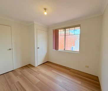 Spacious 3-Bedroom Villa with Modern Amenities - Photo 4