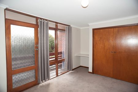 3/36 Victoria Street, Coburg VIC 3058 - Photo 4