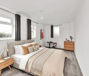 3 bedroom semi-detached house to rent - Photo 3