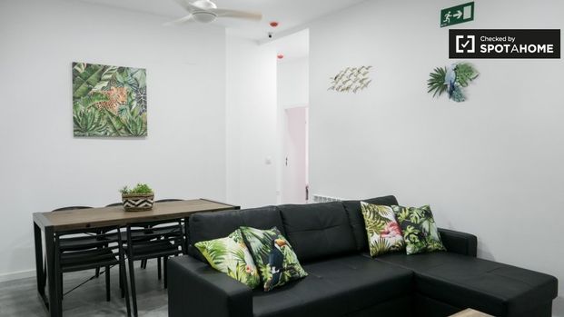 madrid, Community of Madrid 28013 - Photo 1