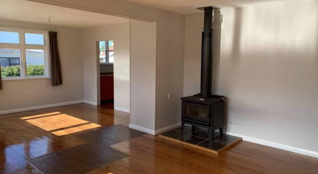 25 Flower Street, Bulls - Photo 1