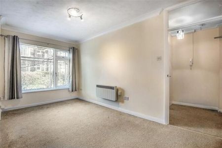 Claylands Road, Southampton, Bishops Waltham - Photo 2