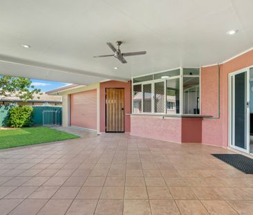 SPACIOUS HOME AWAITS!!! - Photo 4