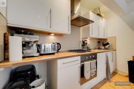 1 bedroom flat to rent - Photo 3