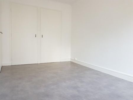 Location Appartement 3 pièces 66m² CHAMBERY 73000 - Photo 3