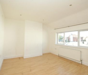 Molesey Road, Surrey - Photo 2