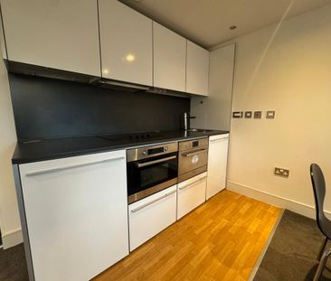 1 bedroom flat to rent - Photo 3