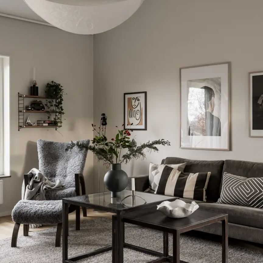 Klåva gårdsväg, Hovås - Photo 1