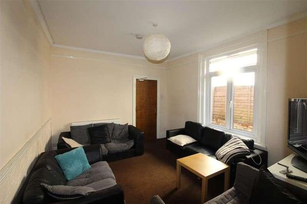 Wilton Avenue, Southampton, SO15 - Photo 1