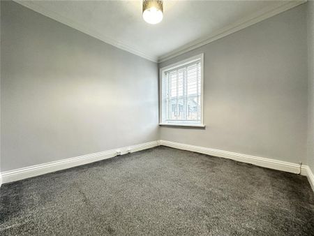 3 bedroom end of terrace house to rent - Photo 5