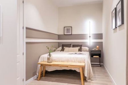 Plaza de Olavide, Madrid, Community of Madrid 28010 - Photo 3