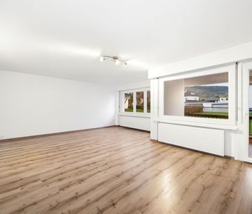 Fully renovated 4.5-room ground floor apartment. - Photo 5