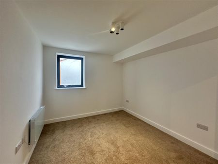 Smallwood Road, Redditch - Photo 5