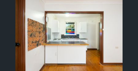 Bushland Oasis in the Heart of Thornleigh - Photo 4