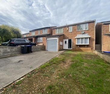 4 bedroom detached house to rent - Photo 4