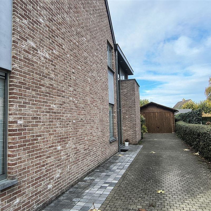 Rustig gelegen woning met 3 slaapkamers, garage en aangename tuin - Foto 1