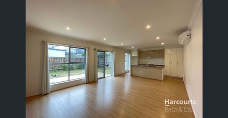 Modern Charm & Convenience in Every Corner - Photo 2