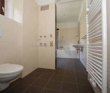 Zauberhafte Altbauwohnung mit hohen Decken und TOP saniertem Badezi... - Photo 6