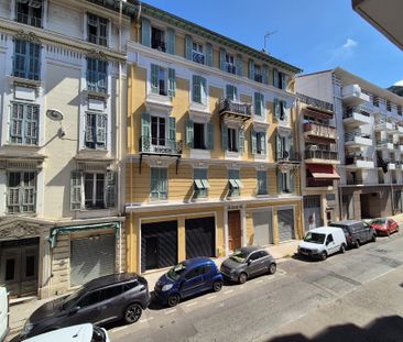 Location Appartement 2 pièces 44m² NICE 06300 - Photo 6