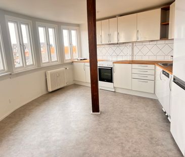 Flot 5 værelses lejlighed på 215 m² beliggende i Slagelse. - Foto 3