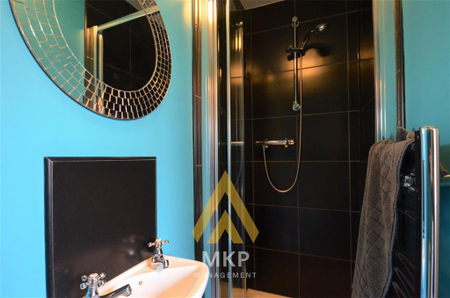 6 bedroom terraced house to rent - Photo 5