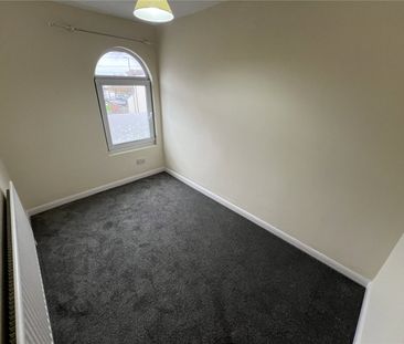 3 bedroom house to rent Station Lane, Featherstone, WF7 - Photo 3