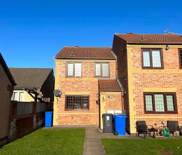 2 bedroom end of terrace house to rent - Photo 4