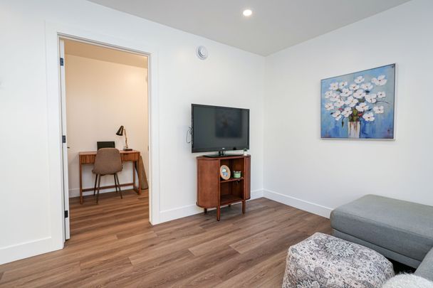 For Lease - 218 Ardross Street Unit# 1, North Middlesex, Ontario - Photo 1