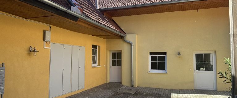 *52m² helle 2-Zimmer-Wohnung mit Balkon Nähe Ortszentrum von Bad Waltersdorf - Foto 1