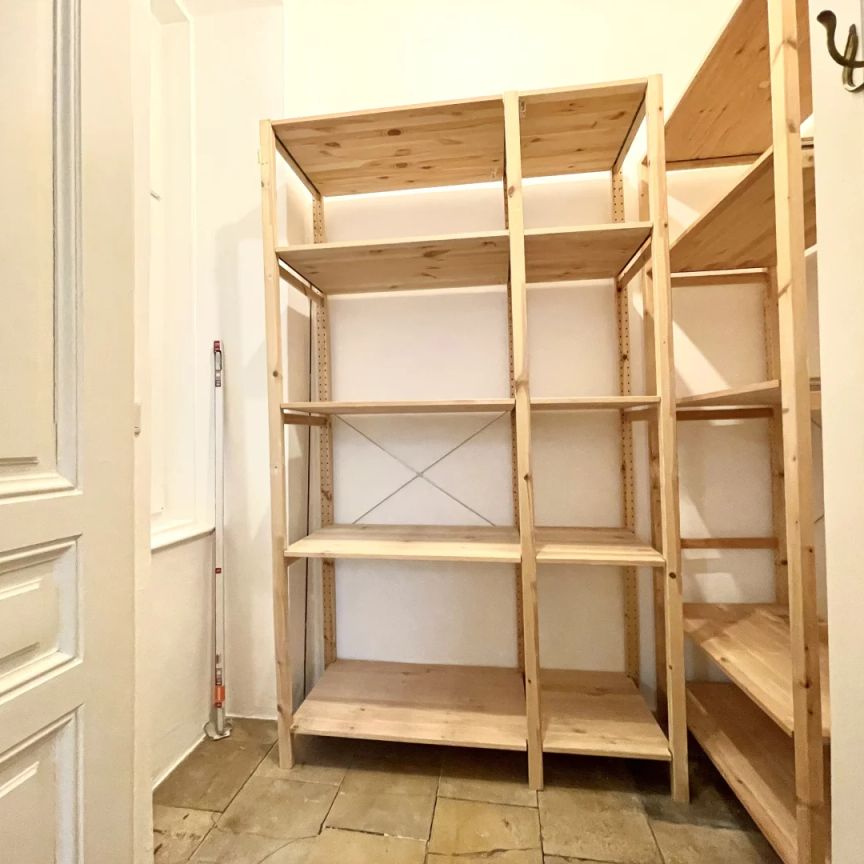 Große Altbauwohnung in Toplage auf der Praterstraße - Foto 1