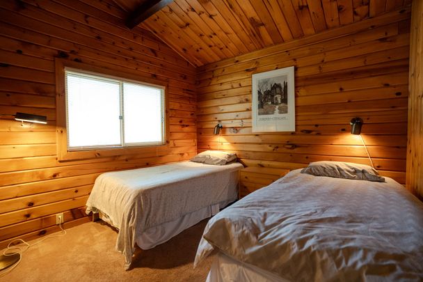 For Lease - 188 Lakewood Drive, Blue Mountains, Ontario - Photo 1