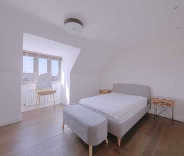 3 bedroom end of terrace house to rent - Photo 3