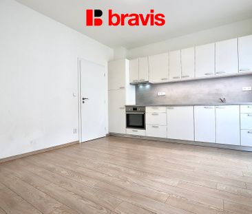 Pronájem bytu 1+kk a garsoniéry 33 m² - Photo 2