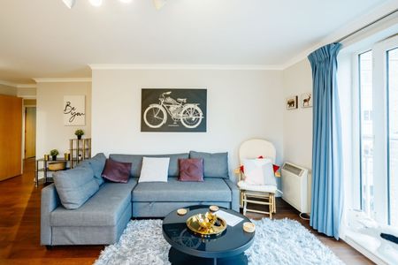 2 Bed Flat, Millennium Drive, E14 - Photo 4