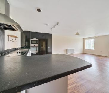 2 bedroom flat to rent - Photo 3