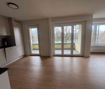 3.5 Zimmer, 85 m², 1. Stock - Foto 2