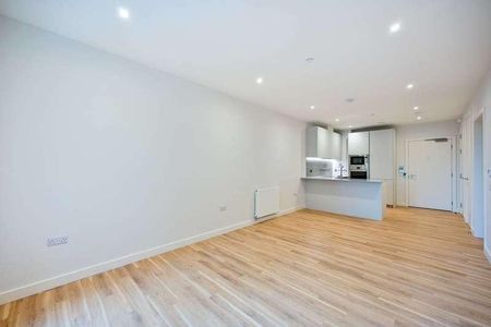 Greenford Quay, Greenford, UB6 - Photo 3