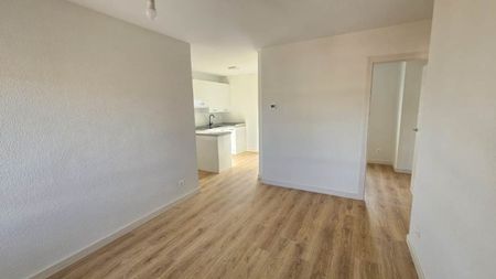 Piso de alquiler en Salamanca - Calle Van Dyck, Salesas - Photo 2