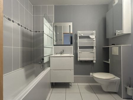 Location Appartement 2 pièces 31m² PONTAULT COMBAULT 77340 - Photo 4