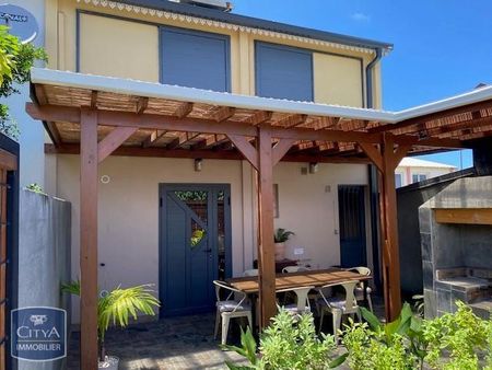 Location Maison 4 pièces 97m² ST PIERRE 97410 - Photo 4