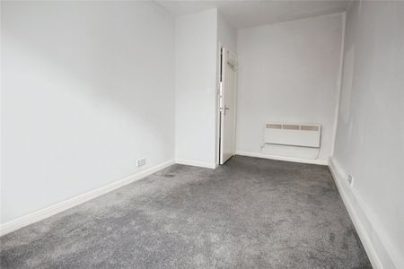 Station Road, London, SE25 5AH - Photo 5