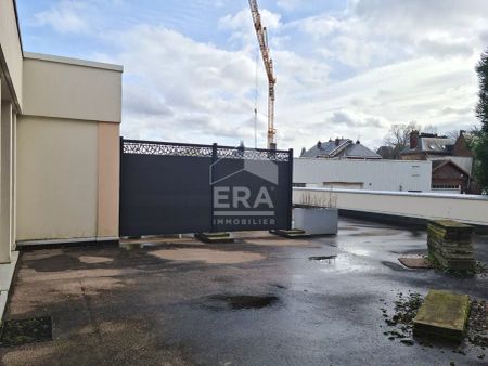 F1 bis meublé avec terrasse au calme - Photo 5