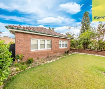 Located in one of the best streets in North Parramatta - Photo 3