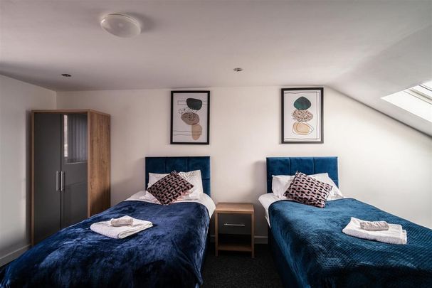 1 bedroom in a house share to rent - Photo 1