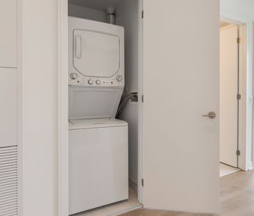 For Lease - 86 Dundas Street Unit# 1204, Mississauga, Ontario - Photo 6