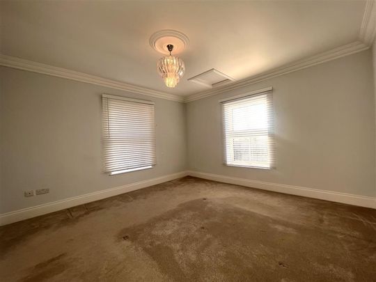 Well End, Wisbech, Friday Bridge - Photo 1