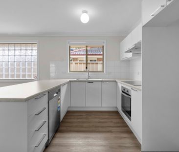 Spacious 4-Bedroom Family Home in Quiet Location - Photo 4