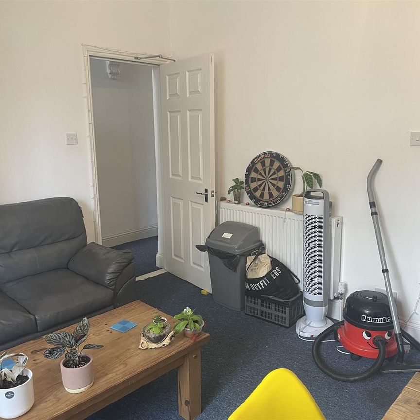 Upper Maudlin Street, Bristol - Photo 1