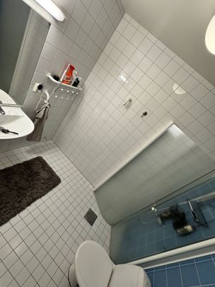 Hanstavägen, Kista - Photo 1