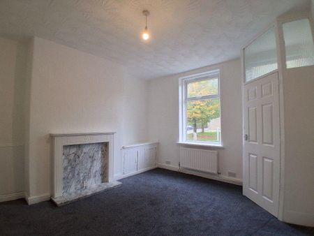 2 bedroom terraced house to rent - Photo 2